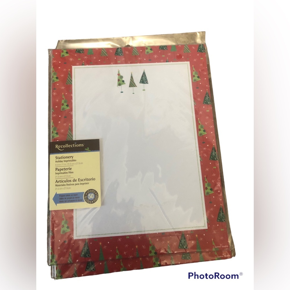 Holiday themed stationary paper